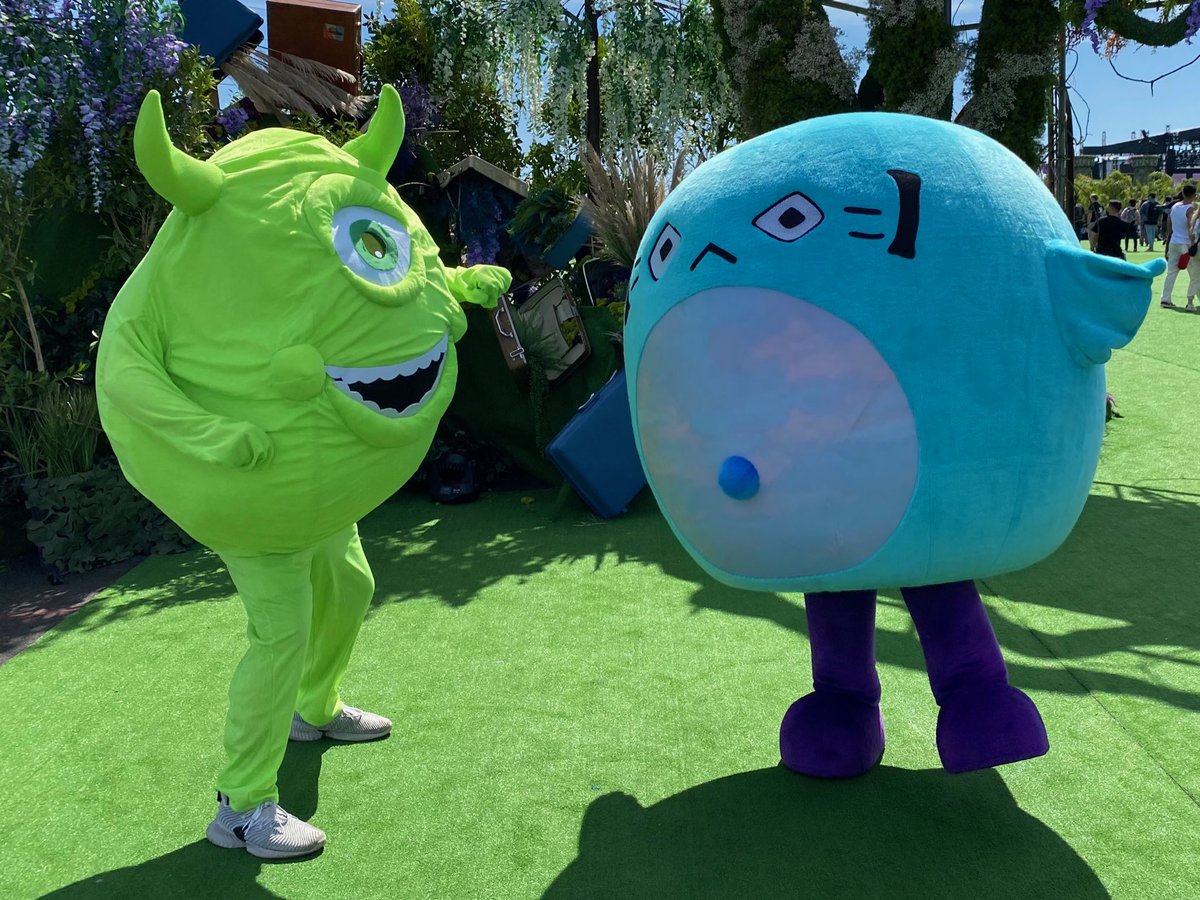 EVERY MIKE WAZOWSKI AT SECOND SKY MEET ME AT THE ANIME SHELTER AT 6:30 PM SHARP SO WE CAN SQUASH IT