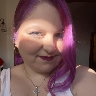 Lesfeuxrouges's tweet photo. #NuovaFotoProfilo https://t.co/6ZSVZ2ixhv