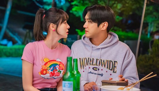 LindaChrst's tweet photo. [HELP] Pls increase positive reactions on articles below about Siwon on #LoveIsForSuckers ! Thank you 🙇

1. https://t.co/JgXRDdh2jF

2. https://t.co/iIysp4WIzX

3. https://t.co/gt2yoB1Md2

4. https://t.co/9iLSg71D6C 

#SIWON #최시원 #시원 
#얼어죽을연애따위 https://t.co/FPmWmhvSGl