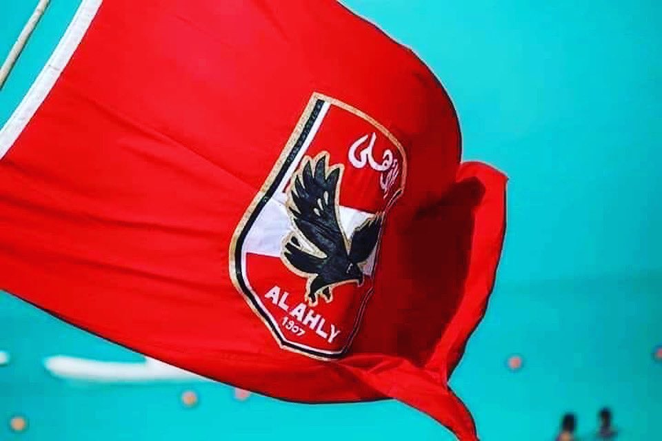 احنا في وقت لازم نكسب علشان نكسرهم تاني بعد القاضيه ، مينفعش موسمين ع التوالي نخسر دوري 
كولر دا الماتش البي هيريحه نفسيا ومعنويا 
اكسبوها علشان خاطر بيبو اللي ف كل محنه بيسافر اخر بلاد علشان يكون جنب كل لاعيب رغم ظروف تعبه ومرضه ، اكسبوها علشان خاطر كل اهلاوي ♥️
#السوبر_يا_اهلي