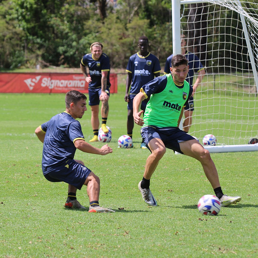 Putting in the hard yards ahead of this weekend 👊

#CCMFC #WontBackDown #OurParadise
