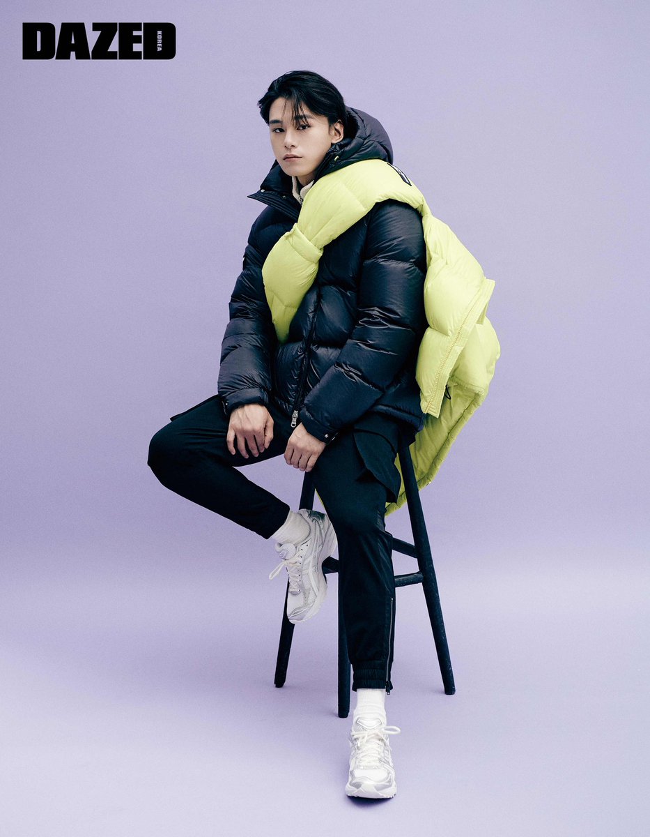 DazedKorea's tweet photo. PLADS7 T.I FOR MEN #협찬

플라즈 바이 티아이포맨과 배우 차우민, 둘의 아이덴티티가 자아내는 힘. 그리고 둘의 융합으로 새롭게 탄생한 우주.

#티아이포맨 #TIFORMEN #플라즈 #PLADS7 #차우민 

더 많은 화보와 기사는 <데이즈드> 11월호에서 만나볼 수 있습니다. https://t.co/p6cwZxOQlU