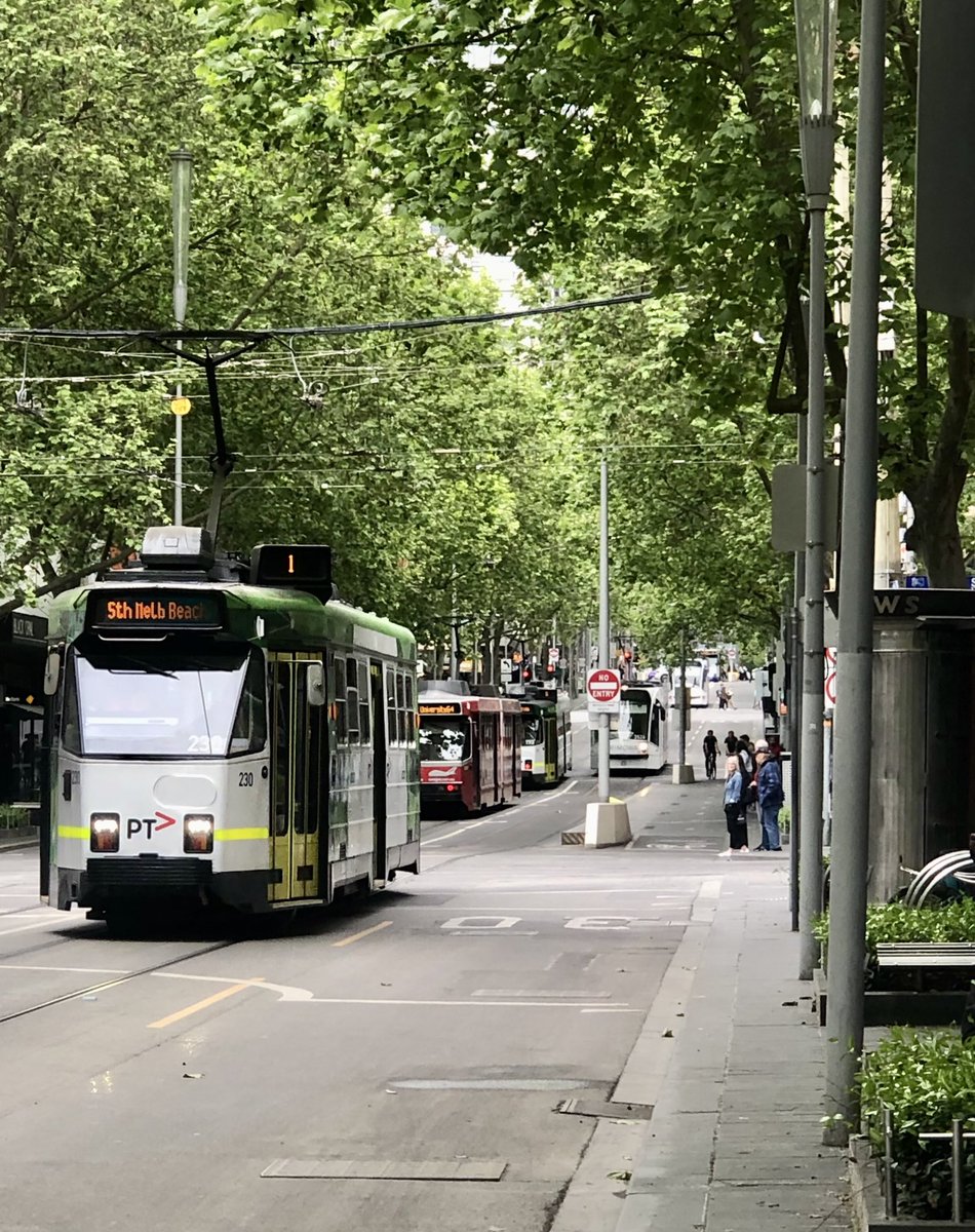 OneTwoTam's tweet image. Swanston Street. #Melbourne More trams run along here than any other street in the world! #Australia #melb #trams