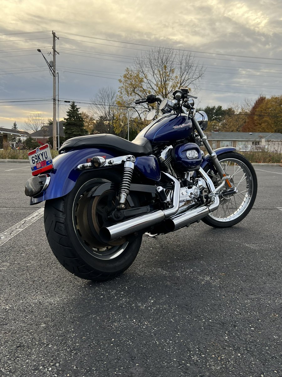 alex_wright22's tweet photo. 100,000 mile club on an all original 06 sportster, original belt, never been tore apart. Any chance for a new bike? @harleydavidson https://t.co/OcawAEXXL5