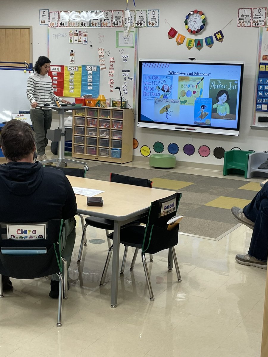 megjhunter's tweet photo. #LTProud of these @MS_LincolnTrail teachers that presented at our K-5 Curriculum Night! https://t.co/kC1xBvjUxg