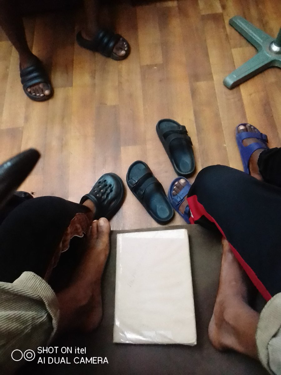 Wire_Nwosu's tweet photo. If Me Protecting My Dignity And Respect Is An Insult To You.................     
Change Course.... #lifeofajoberman #cheating #WhatsApp https://t.co/0IW4cbSEEW