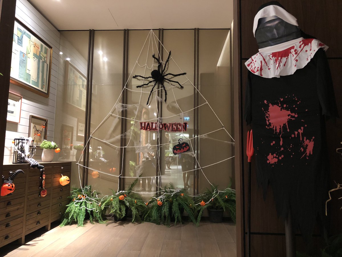 FPongphan's tweet photo. กุ๊กกู๋ 🎃 วันฮาโลวีน #okahaus https://t.co/OEHCKkXi8z