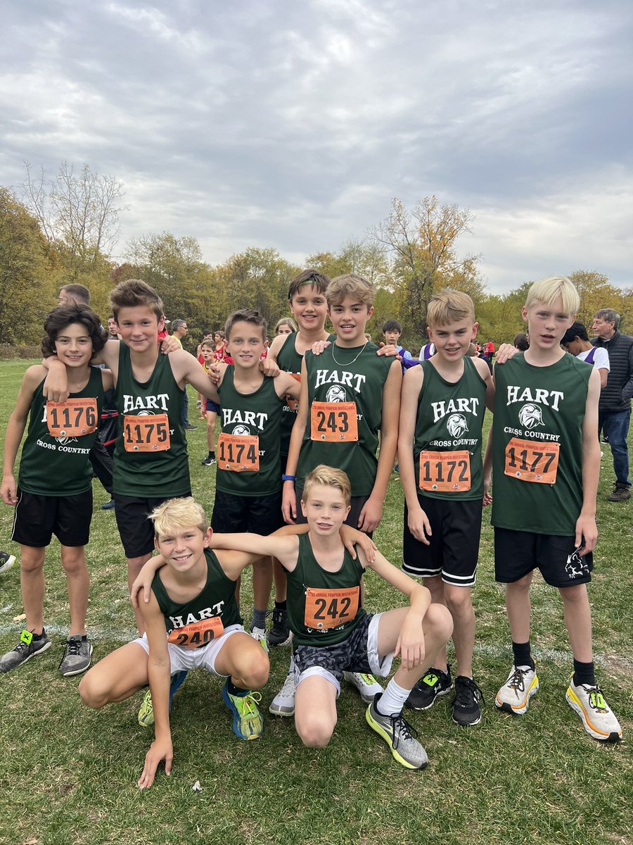 bstrausbaugh's tweet photo. CC Pumpkin Invitational @RCSHartMS #RunWithHart #LeadWithHart https://t.co/FErzKYxb7n