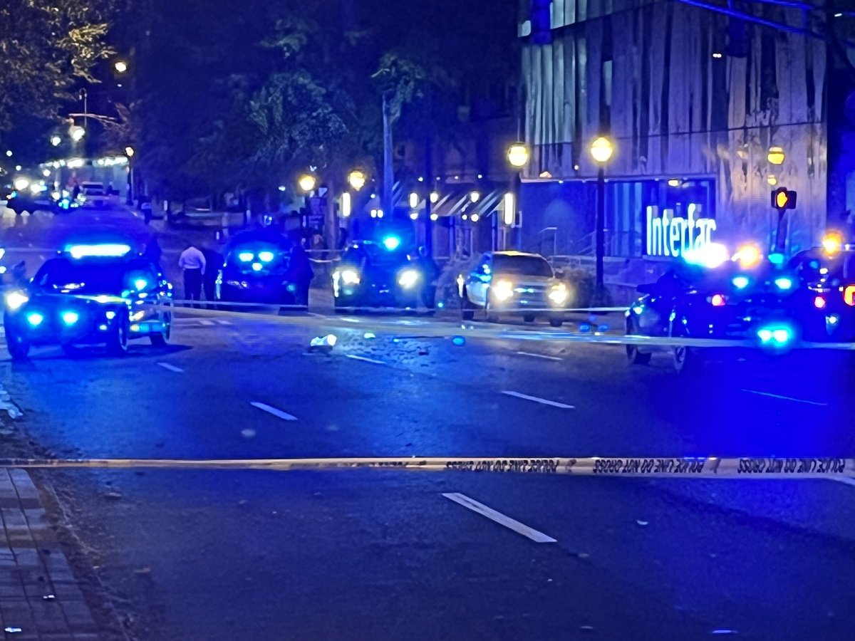 CodyAlcorn's tweet photo. Initial reports of 2 shot at 16th and W Peachtree Street in Midtown. I’m on scene waiting for offical update from @Atlanta_Police. https://t.co/Z10hTSr0nC