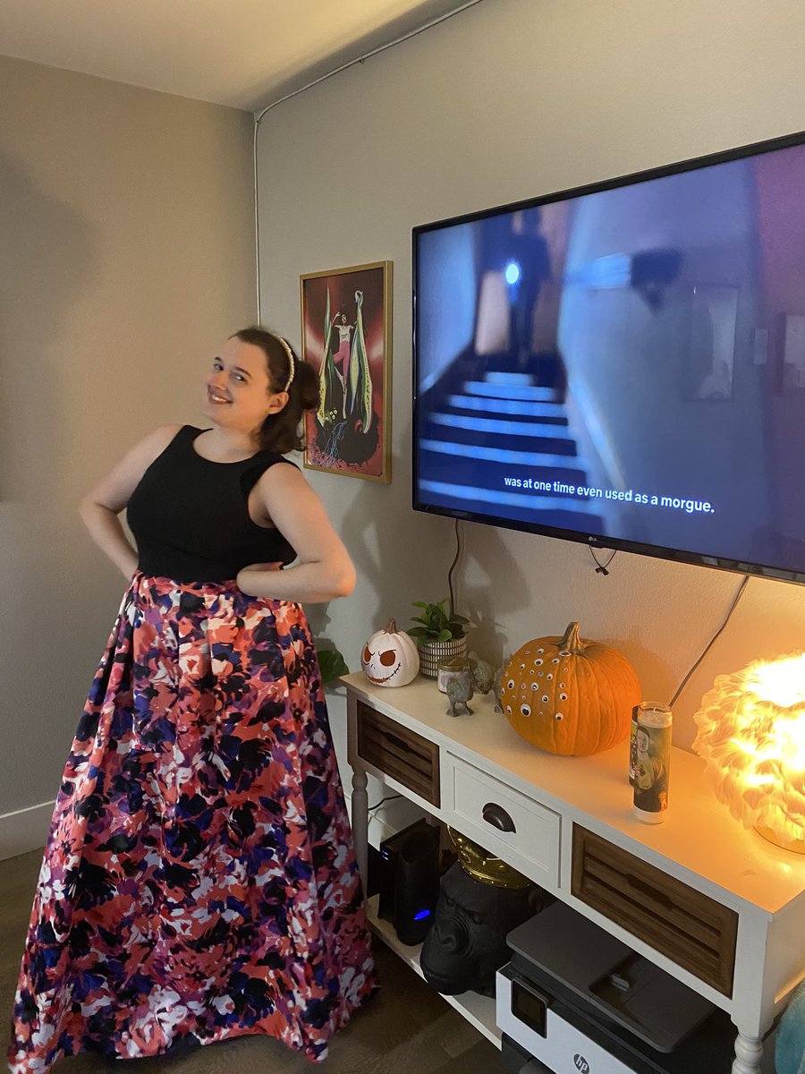 emma_giallongo's tweet photo. Ladies and gentlemen: my Netflix debut https://t.co/CJRoDstSOo