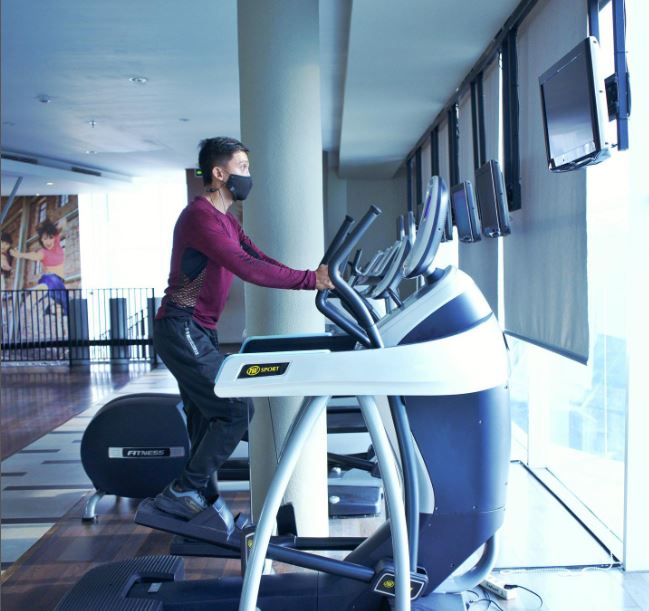 Recharge your energy and set your healthy work in our Fitness Centre features with more than 5 fitness types of equipment.

Let's join membership now!