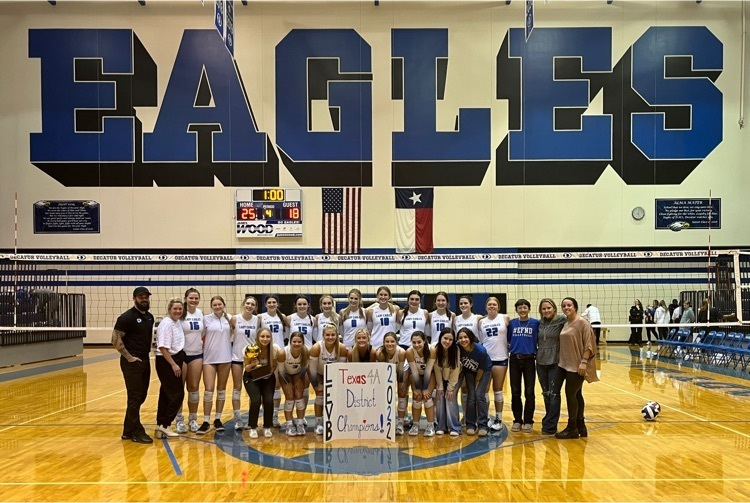 decaturisd's tweet photo. Lady Eagle Volleyball are 4A District 7 Champs!!!
#weAREdecatur https://t.co/mCdXeHqLgM