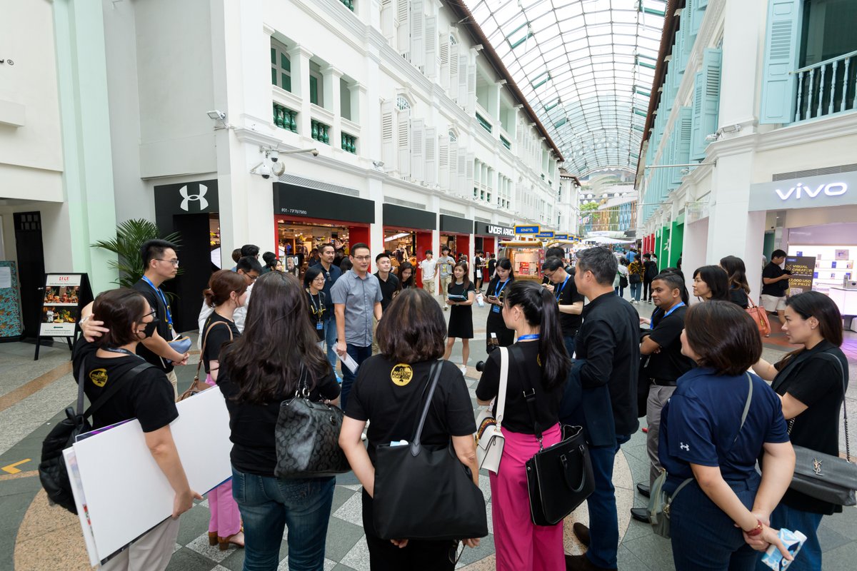 CapitaLand's tweet photo. #CLIInvestorDay2022 Highlights: Attendees toured our iconic projects in Singapore to better understand the strengths of the ONE CapitaLand ecosystem in investment and asset management, development and operations. #realestate #CapitaSpring #BugisTown #lyfonenorth https://t.co/oY8L8Irlal