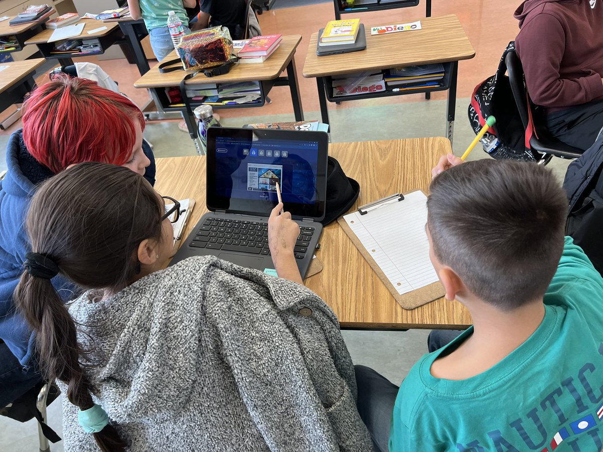tishrich's tweet photo. Extreme engagement today in Mrs. Johnson’s class at Washington Elementary @MSD549C!
Collaboration, communication, critical thinking, & creativity in action playing digital @breakoutEDU!🔐
#MLmagical #OneMSD #Lockstars https://t.co/Iono0wMPIT