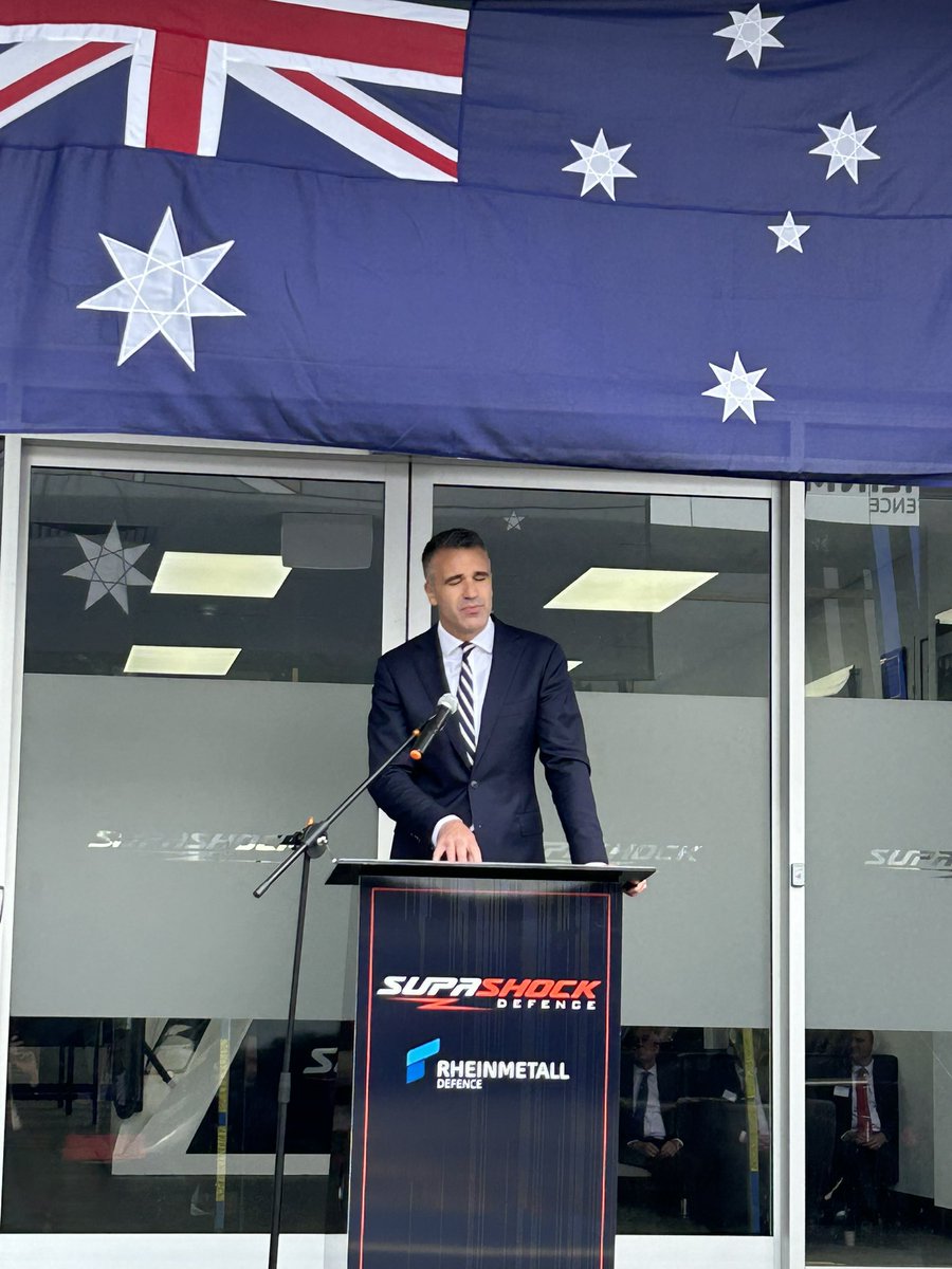 Antonpjm's tweet photo. Great to have the Premier @PMalinauskasMP emphasise importance of economic complexity as he launched a major new jobs-creating export contract @supashock today. Congratulations to Oscar and the amazing team he created. @UoA_Innovation is pleased to partner with @supashock. https://t.co/ebetZWzwId