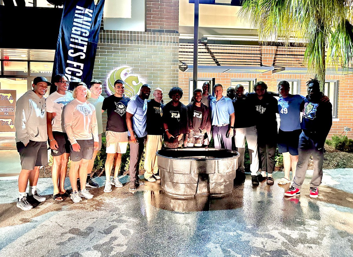 MoneyMissionary's tweet photo. WHAT A NIGHT!
So excited for both @Philjaee &amp; @RyanOKeefe23 for being baptized today! Seeing the @UCF_Football brothers come out to support was SPECIAL! 
#ThisPlace #UCFaith https://t.co/Ur5hN3a9dI