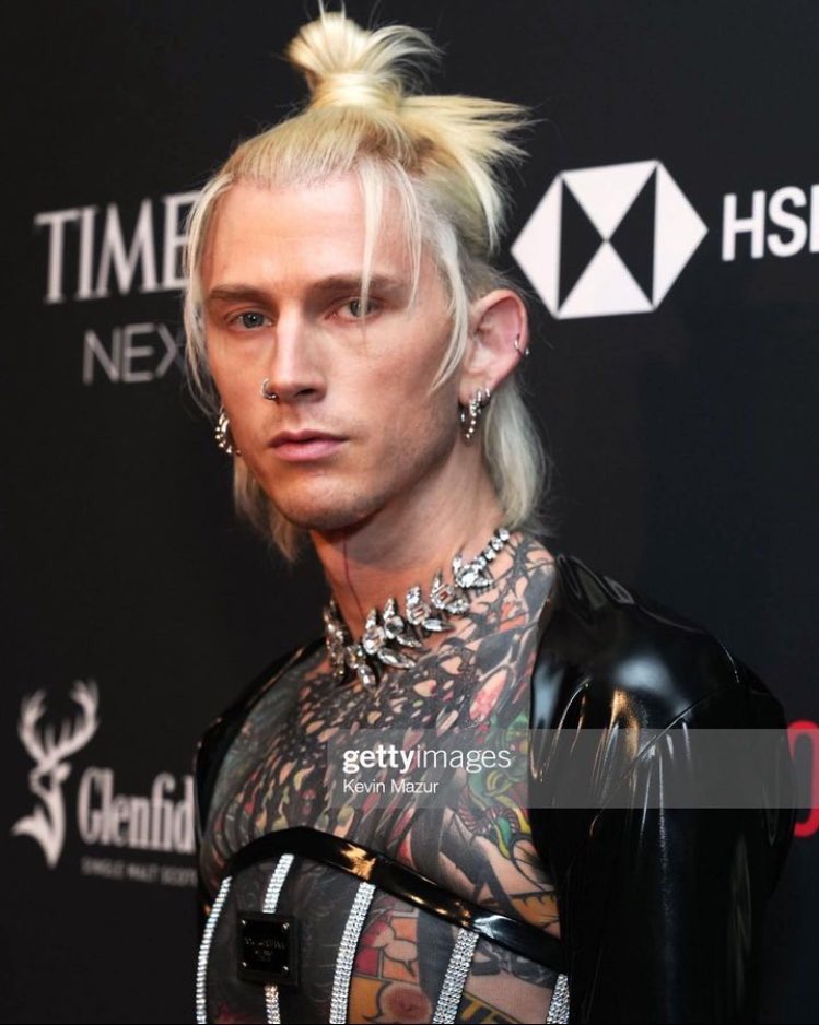 MGK Brasil tweet media
