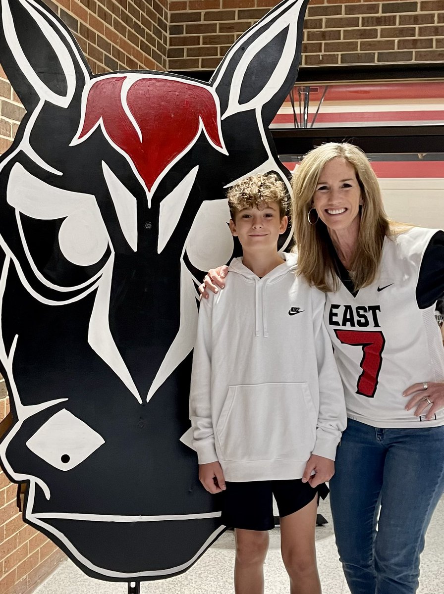 So honored to wear Jonathon’s jersey to cheer for him in his last 8th grade game! #broncosignite #broncos_east