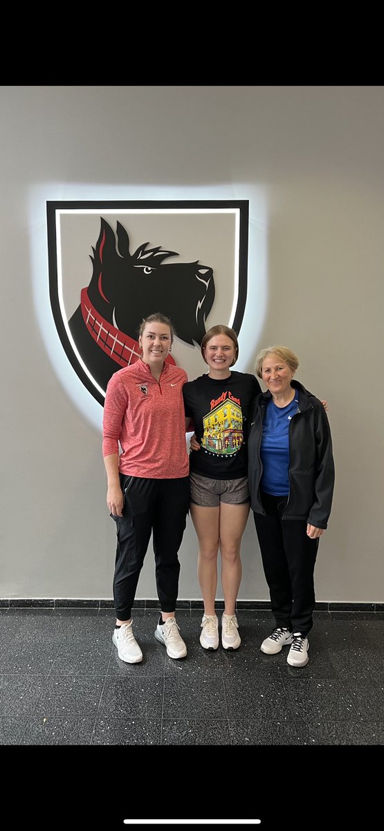 Anna Prouty tweet media