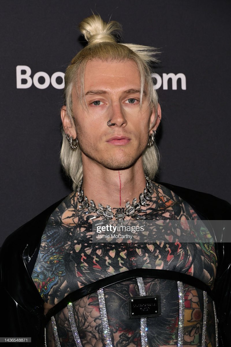 MGK Brasil tweet media