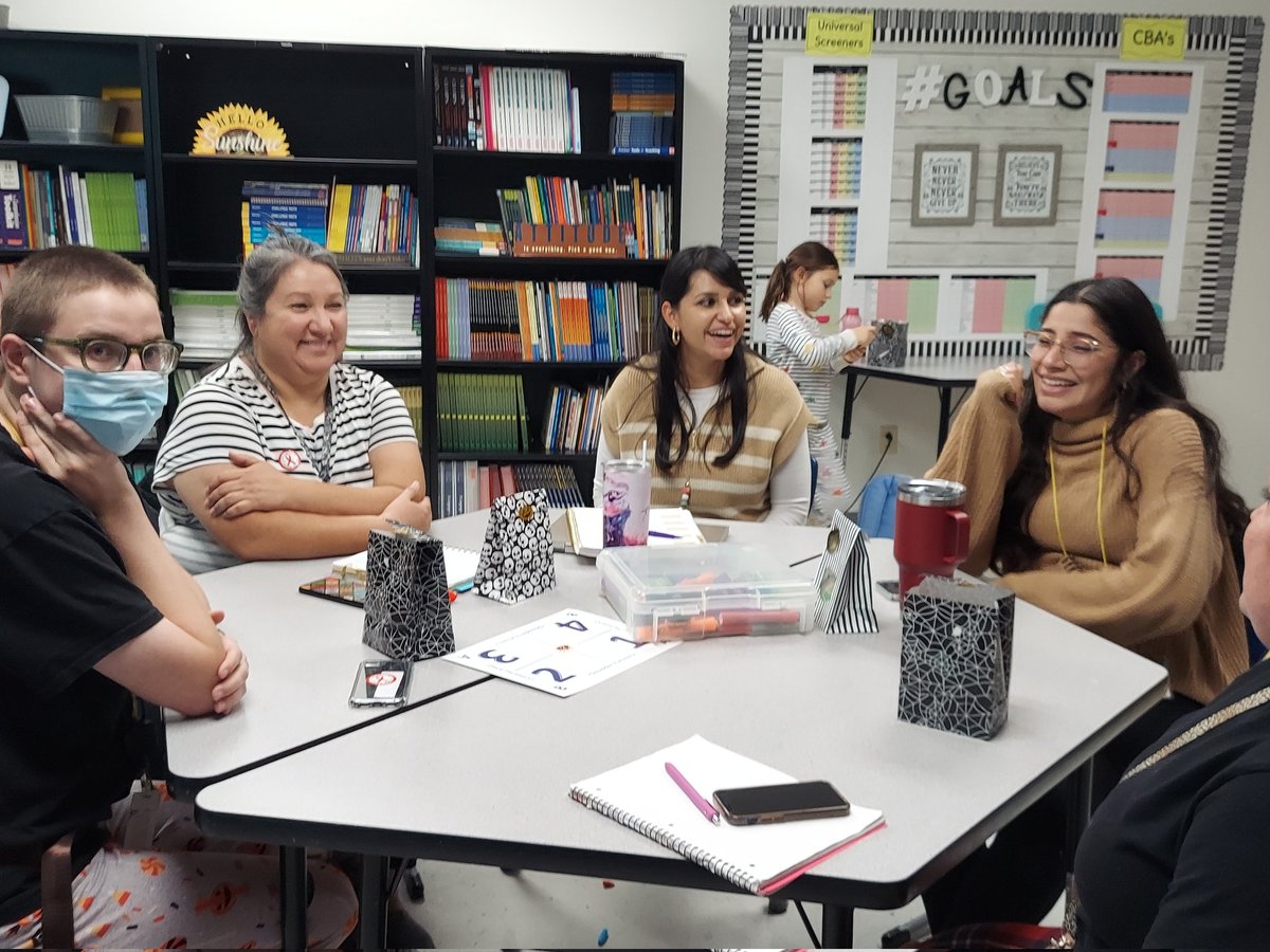 Robin Burr tweet media