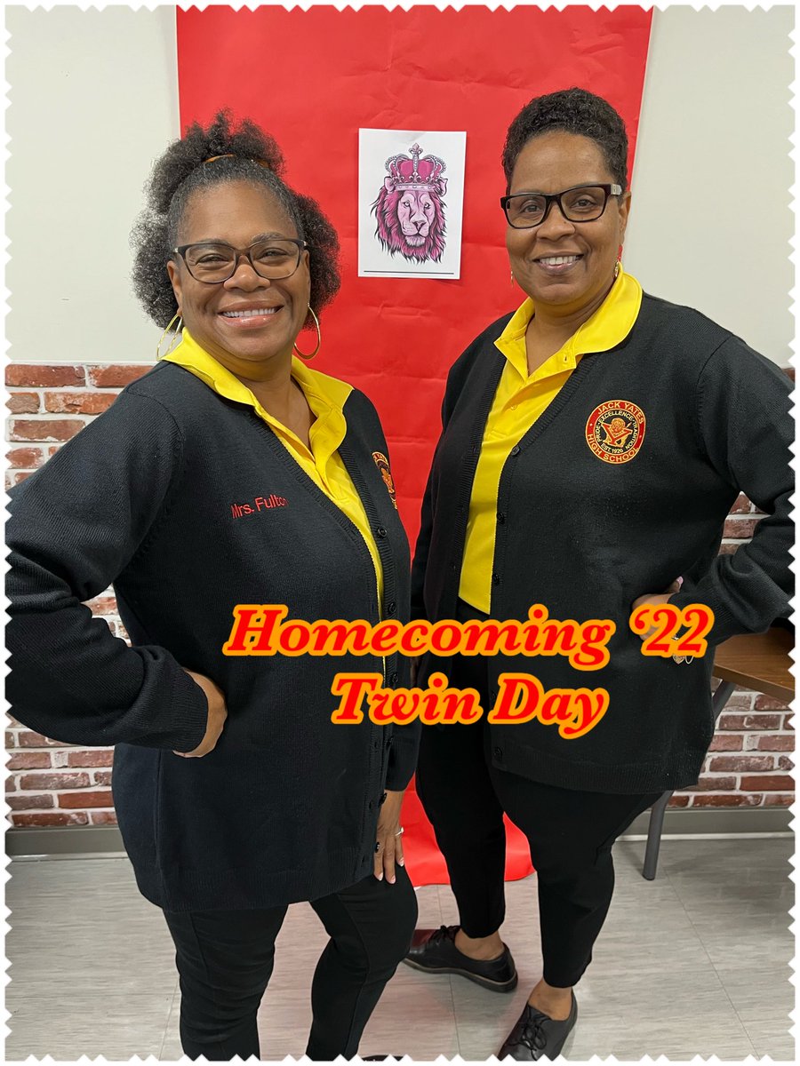 JackYatesMath's tweet photo. A TOUGH Tuesday sweetened with TERRIFIC twins!!! #HC2022 #RRWeek @tguilloryHISD    @Ambience_31 https://t.co/oTUaKEzNAq