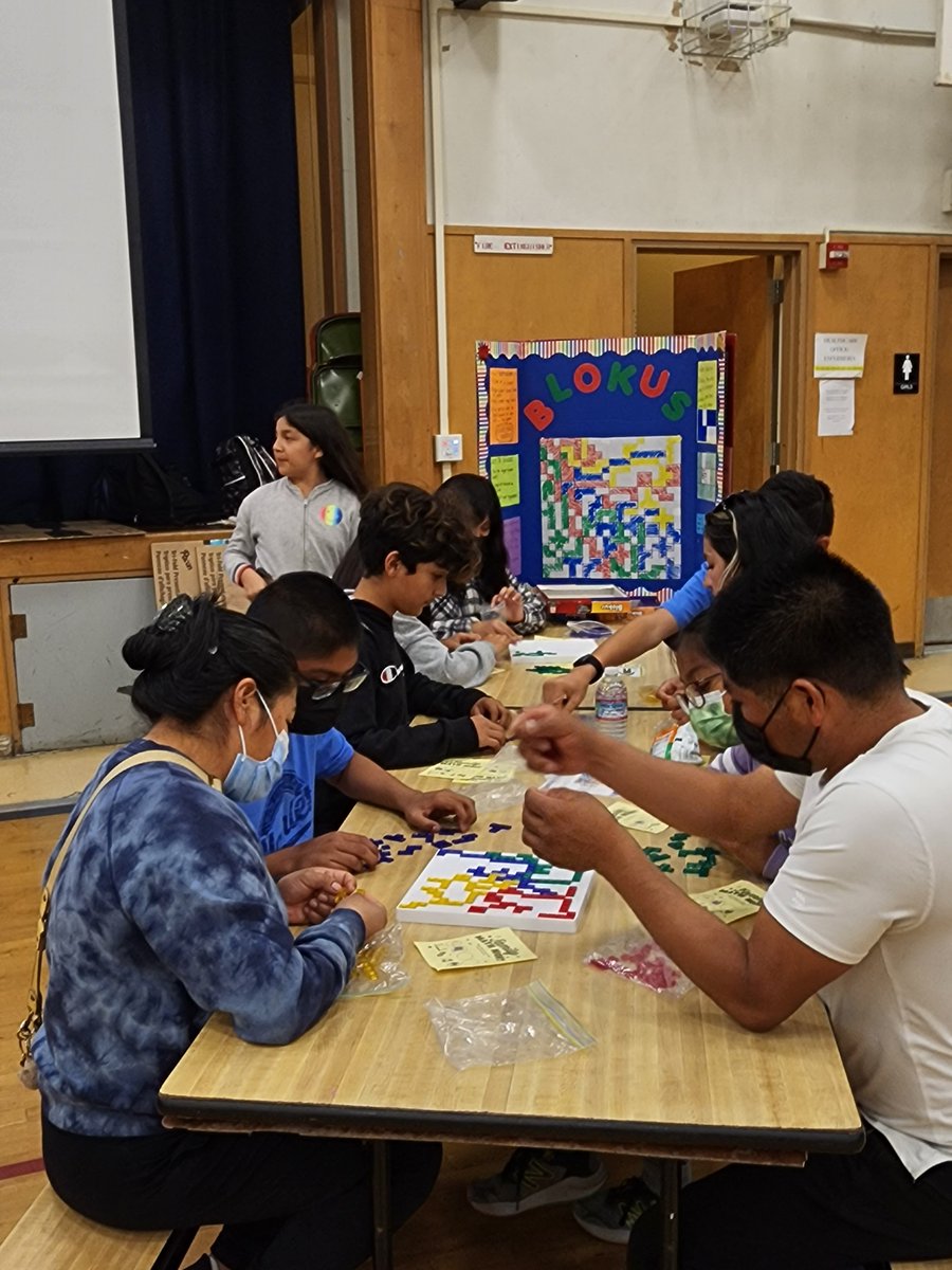 RhmsBobcats's tweet photo. Our 1st Math Night of the year was quite a success! Looking forward to our next one.  #BobcatPride #Bobcatmathletes @mlrod32  @PajaroValleyUSD @RhmsBobcats https://t.co/lYfK6VEtVg