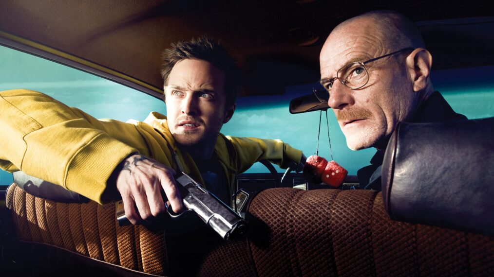 BetterTalkSaul's tweet photo. Going live with @TheDylanSchuck &amp; @KarenMPeterson  in FIVE mins to do a rewind and discuss Season 2 of #BreakingBad

https://t.co/68hD7bZyP1 https://t.co/TNZ2tBg41v