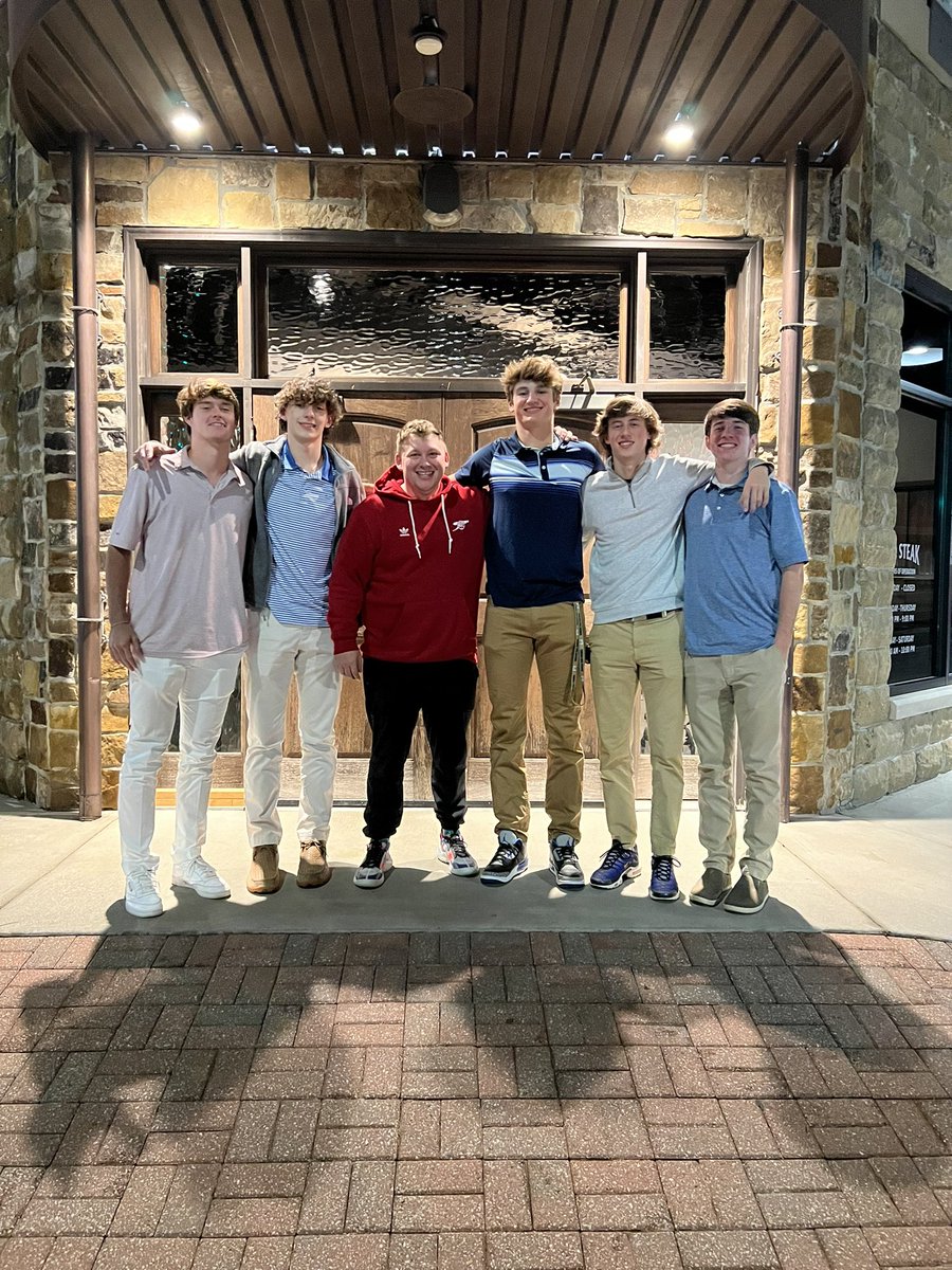 CHSBearcatHoops's tweet image. Senior Dinner at All Steak tonight! Come check out these guys and the rest of the Bearcats on November 7th! When #CHAOS reigns, create more #CHAOS