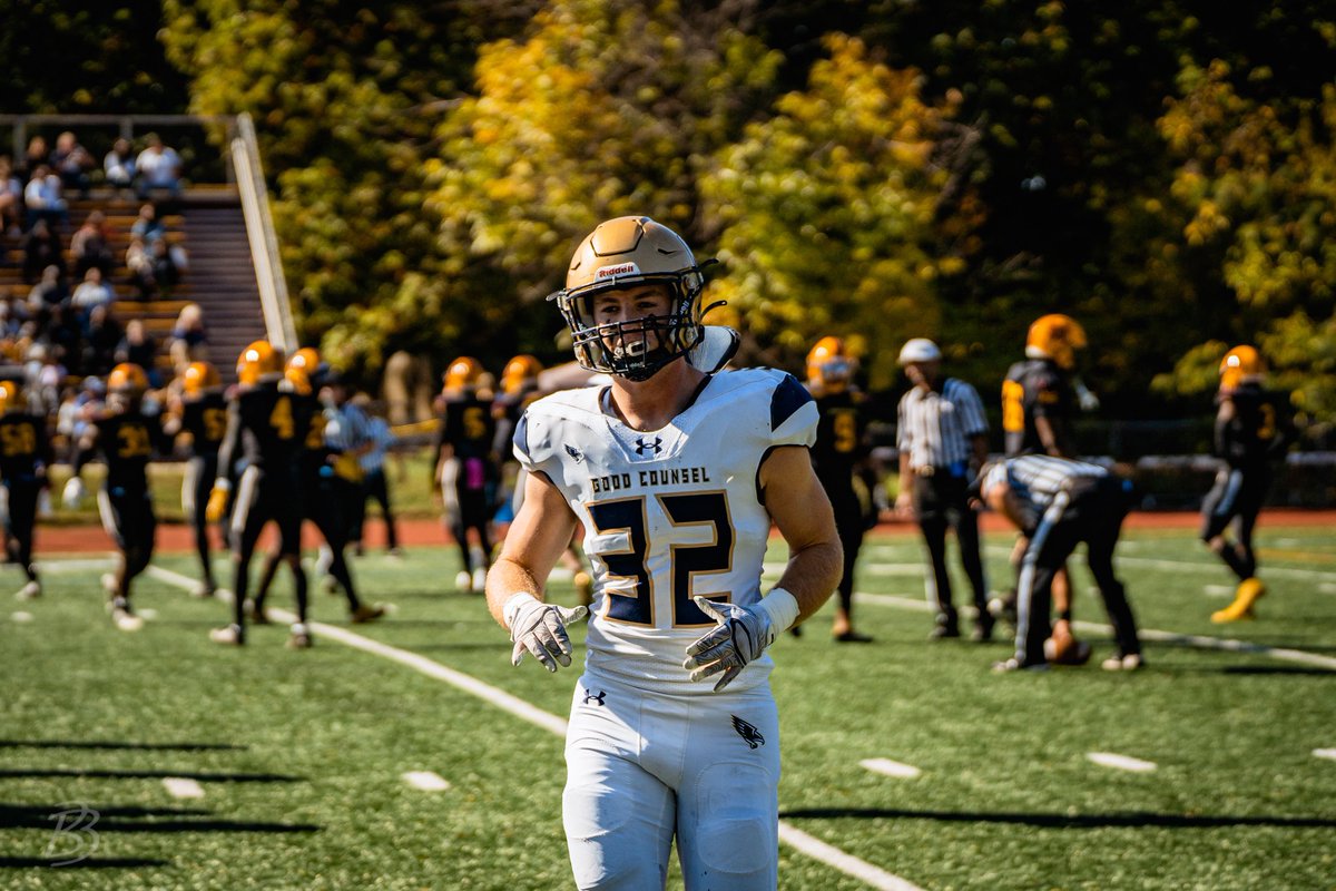 Our Special Teams Player of the week was #LBHIGH stud <a href="/mason_smith3/">Mason Smith</a> who reminds us of so many of our #LBHIGH legends 

<a href="/WCACSports/">Washington Catholic Athletic Conference</a> 
<a href="/WashPostHS/">WashPost HS Sports</a> 
<a href="/RealChadRicardo/">Chad Ricardo</a> 

#AllMets

📸<a href="/brycebluestein/">Bryce</a>