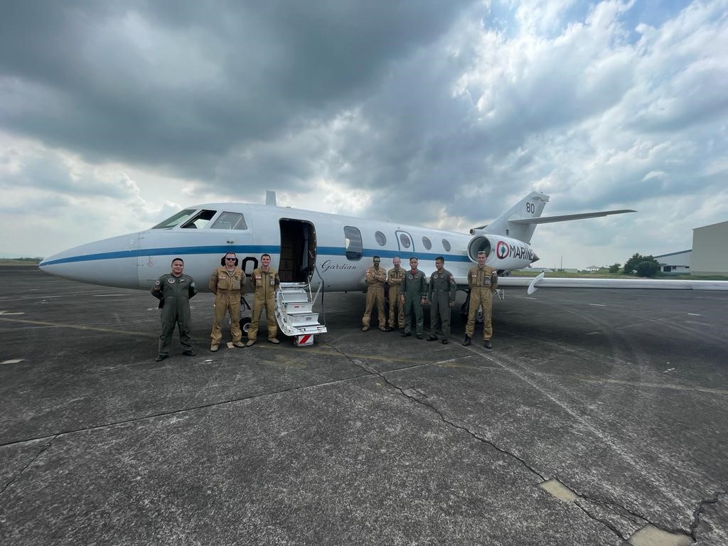 CPP_FAPF's tweet photo. From October 10-17, a Gardian Falcon 200 participated in the Sama Sama-Lumbas exercise alongside 🇺🇸, 🇵🇭, 🇦🇺, 🇯🇵 and 🇬🇧. Goal: promote regional security cooperation, maintain and strengthen maritime partnerships and improve interoperability. https://t.co/Rz3KEDqMfq
