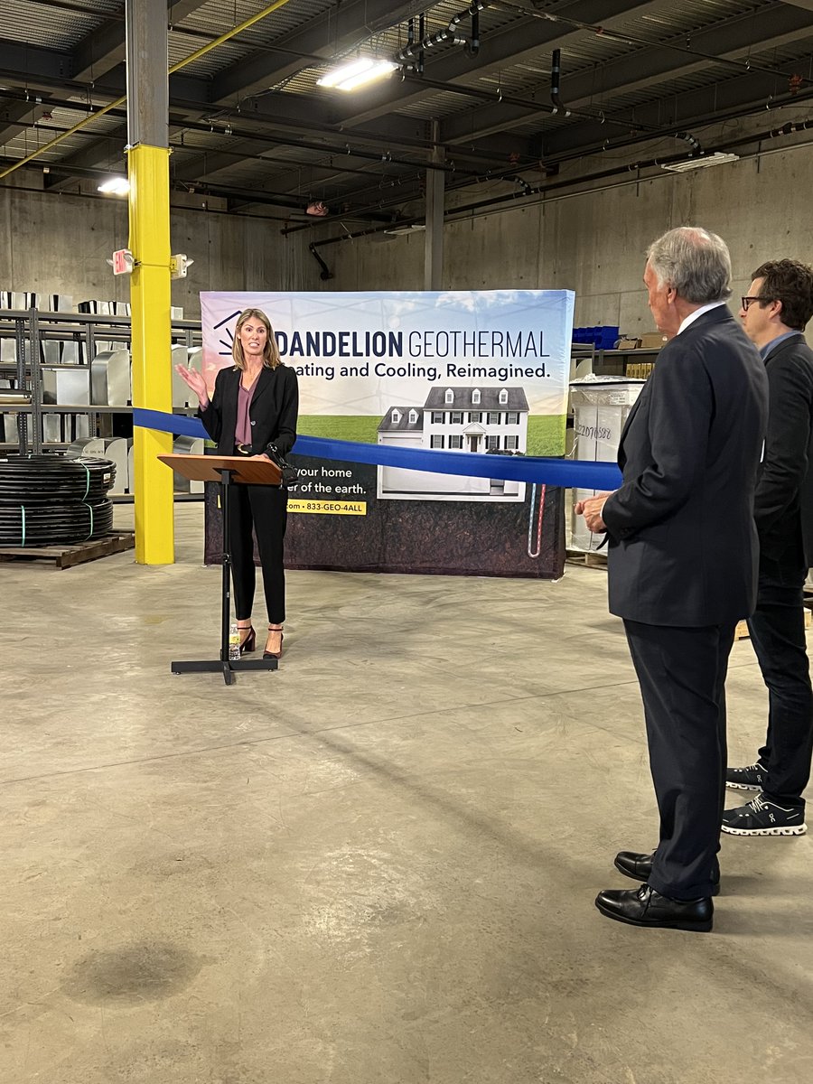 It's official - <a href="/DandelionEnergy/">Dandelion Energy</a> opens in MA!  Warm welcome from <a href="/SenMarkey/">Ed Markey</a>, <a href="/RepLoriTrahan/">Lori Trahan</a>, <a href="/JamieEldridgeMA/">Jamie Eldridge</a>, <a href="/CarmineLGentile/">Carmine Gentile</a>, MA DOER, City Council, <a href="/EversourceCorp/">Eversource Energy</a>, and more, as CEO <a href="/michaeljsachse/">Michael Sachse</a> cuts the ribbon! Congrats to the whole team!