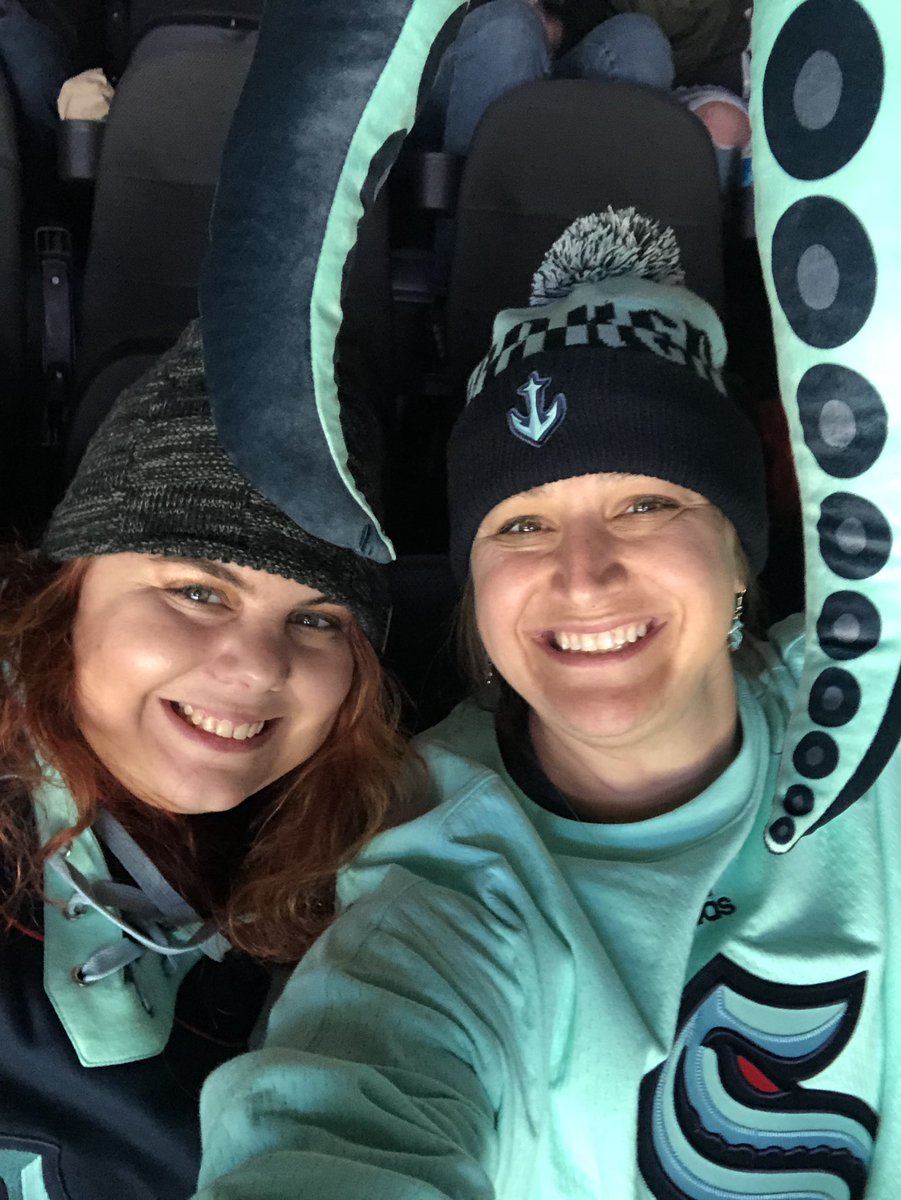 AllysonCassy's tweet photo. Yay #seakraken https://t.co/UX529C1FGx