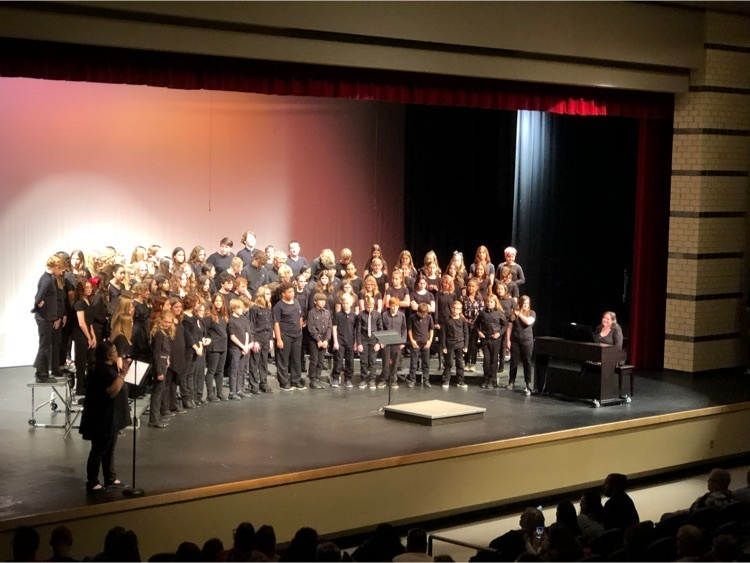 eldoradocats's tweet photo. Our 6th-8th grade choir and orchestra students shined brightly tonight in their first concert of the year. Thank you to Mr. Monroe, Mrs. Banks-Todd, and the students for all of their hard work and preparation for this event. #EveryDayWithExcellence #PartofthePride https://t.co/MhRO0jvP1M