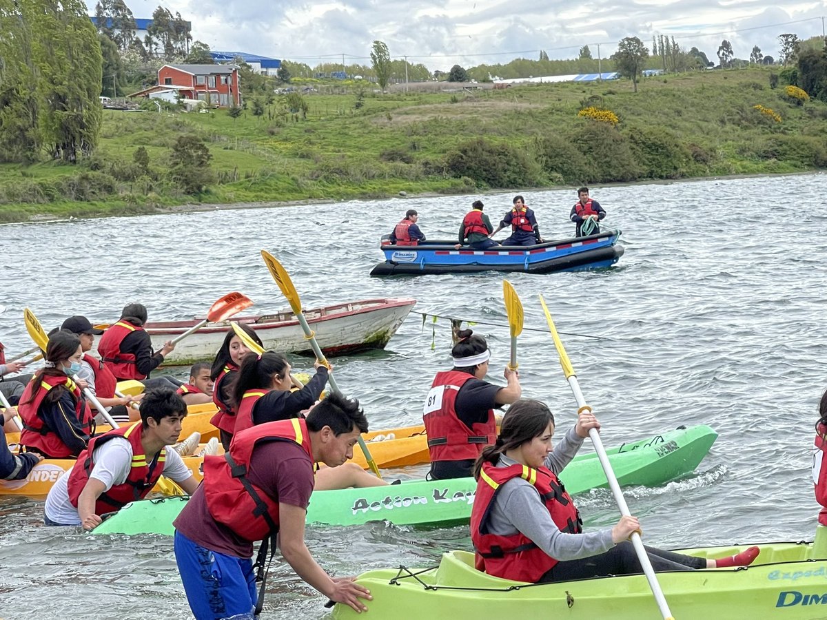 InstitutodelMar's tweet photo. #IDEMAR realizada Kayakada Provincial #Chonchi #Maullín #Castro #Chiloé https://t.co/MnjjoyvtAA