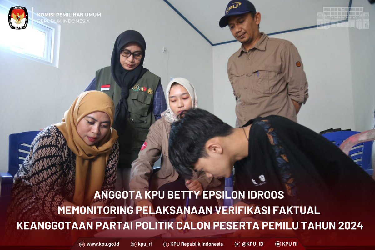 Kpu Ri On Twitter Temanpemilih Anggota Kpu Betty Epsilon Idroos