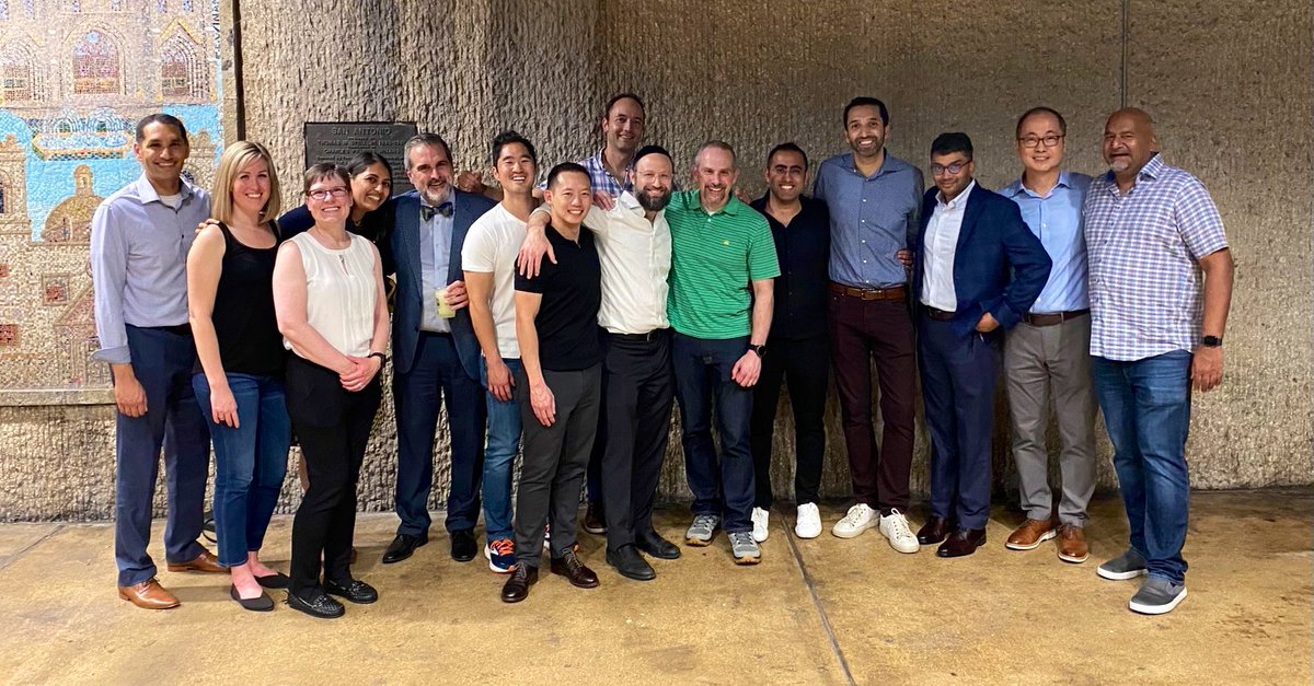ShaunaRadOnc's tweet photo. In addition to #radonc science #ASTRO22 is a moment to pause &amp; make memories. Therapists, residents, physicists, faculty, alumni &amp; colleagues. Leaders of @ASTRO_org, @ABR_Radiology &amp; more. This is #CleClinicCancer ☢️ @DrJohnSuh https://t.co/MRKCzDi3mm