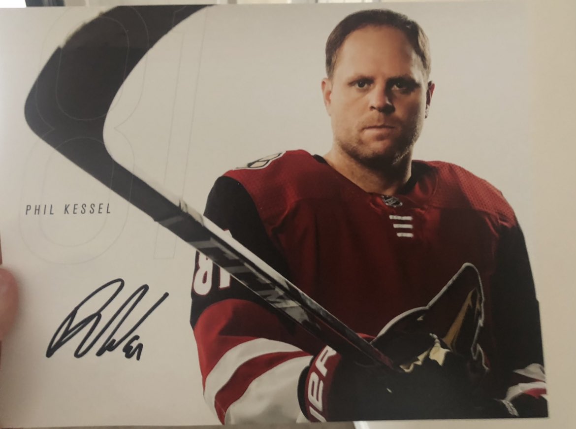I won a random Phil Kessel autograph at a Coyotes giveaway in Arizona months ago.

It’s just sitting in my drawer. 

RT and I’ll pick a random winner to give at the #NJDevils game Friday lol.