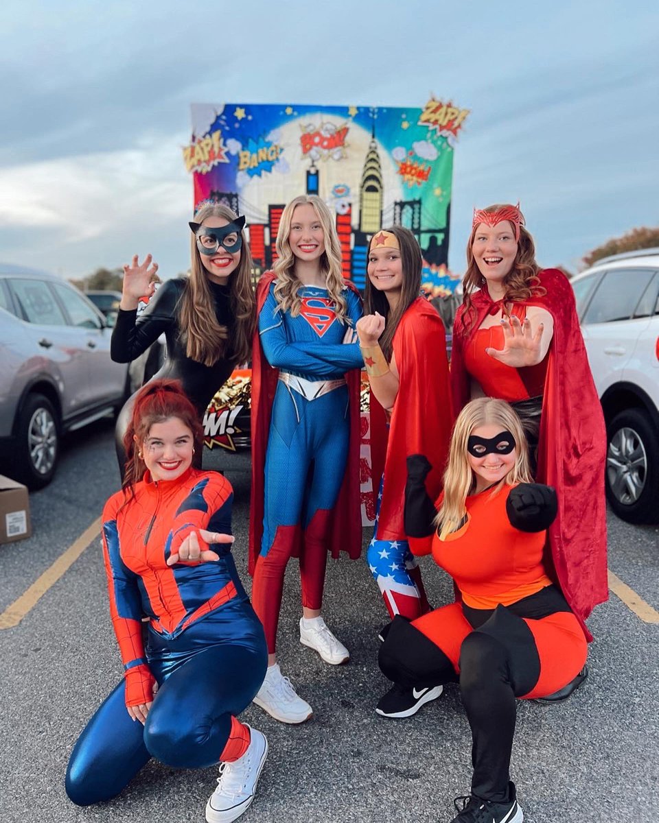 BlazerDance tweet media