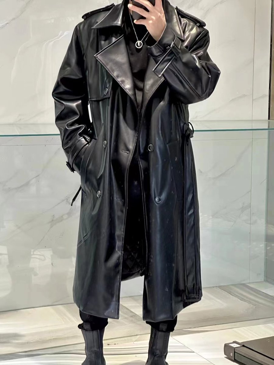 Black is always in style