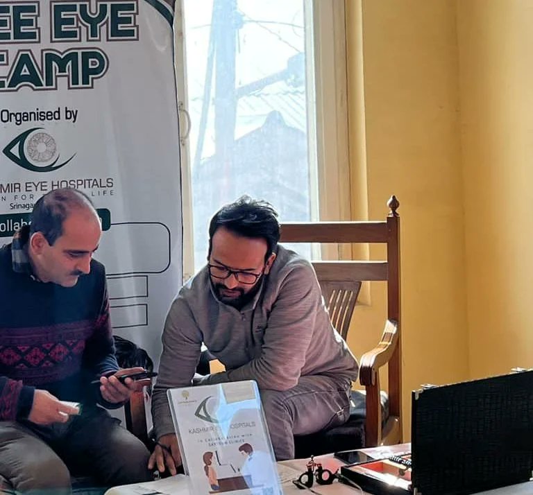 nss_icsc's tweet photo. 👆Under the Umbrella of FIT INDIA 3.0 Campaign, today on 25th October 2022, NSS UNITS of ISLAMIA COLLEGE OF SCIENCE AND COMMERCE, SRINAGAR in collaboration with India's fastest growing MEDIKONET (NABL Accredited) Lab organised a FREE MEDICAL CAMP in the College. https://t.co/E2DL0LvrIB
