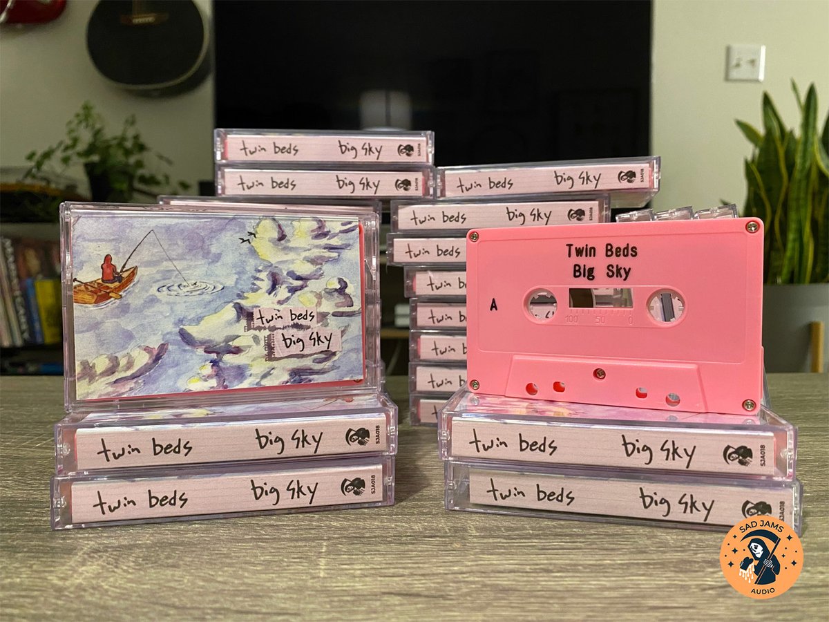 Big tape energy coming from <a href="/twinbedsband/">twim beds</a> 🫢

Grab a copy of 'Big Sky' rn: TwinBeds.lnk.to/BigSky