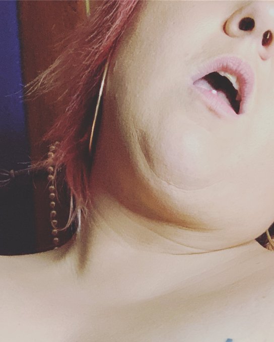 #Camgirlonline #chaturbate #BbwFreak https://t.co/UaK59jhlI8<a href="/tag/camgirlonline"class="tags">#Camgirlonline</a><a href="/tag/chaturbate"class="tags">#chaturbate</a><a href="/tag/bbwfreak"class="tags">#BbwFreak</a>