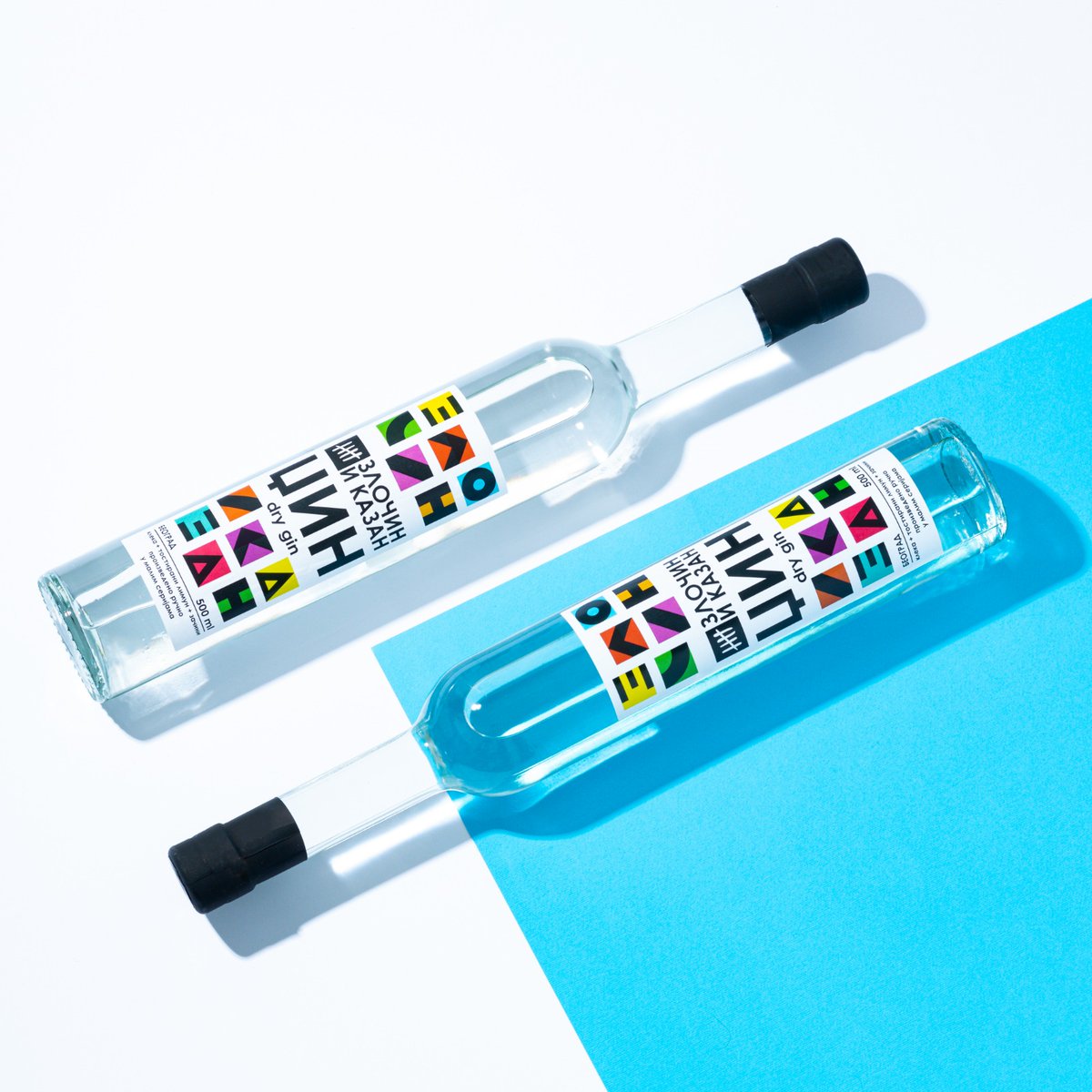 Unesi malo boje u ovaj dan. Naruči Zločin i kazan.