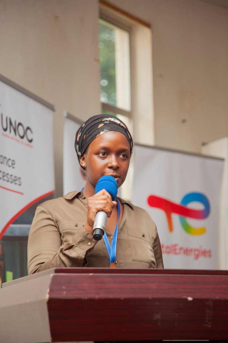 mpgsMak's tweet photo. "Interaction with the youth, the future of Uganda and key players of the Oil and Gas industry is a perfect move to bridge the information gap " words of the President of @mpgsMak, Ms.@Rahma_Nantongo . She has been the mastermind of this event. https://t.co/4WVSA6I7ou