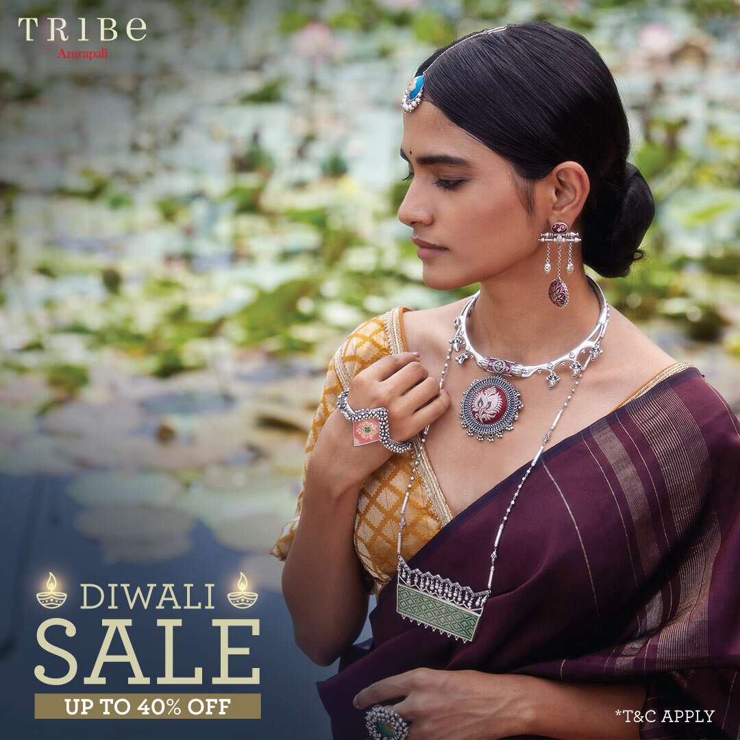 TribeByAmrapali's tweet photo. This festive season, set your look on fire with statement jewellery from Tribe Amrapali. With the Diwali Sale, get up to 40% off our wide range of collections!
Hurry, get your favourite pieces now! https://t.co/aRjaWUtDAA
#TribeAmrapali #FestiveSale #DiwaliSale #TribeSale https://t.co/hQc8Or2mmB