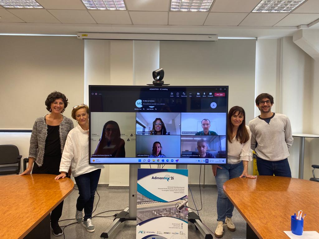 🔵 𝗥𝗲𝘂𝗻𝗶ó𝗻 𝗲𝗻 𝗔𝘁𝗲𝘃𝗮𝗹 𝗱𝗲𝗹 𝗽𝗿𝗼𝘆𝗲𝗰𝘁𝗼 𝗔𝗱𝗺𝗮𝗻𝘁𝗲𝘅𝟮𝗶

Hemos recibido en nuestra Sede,a los integrantes del Proyecto  @ADMANTEX2i, para continuar definiendo las pautas a seguir en las próximas misiones del proyecto

Más info: ateval.com/proyectos-atev…