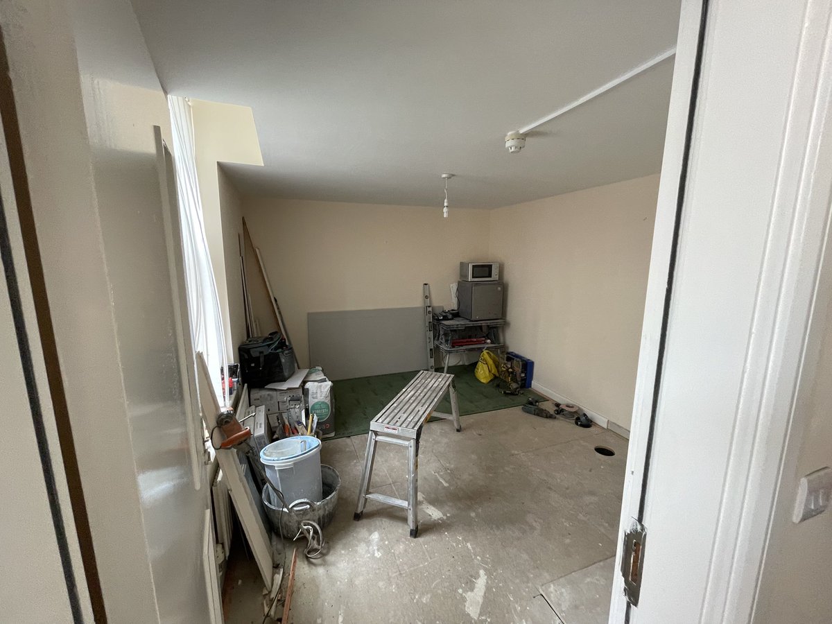 benjo2085 tweet media