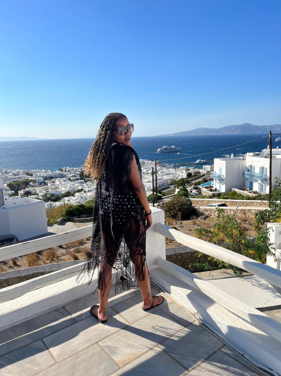 Busisiwe tweet media