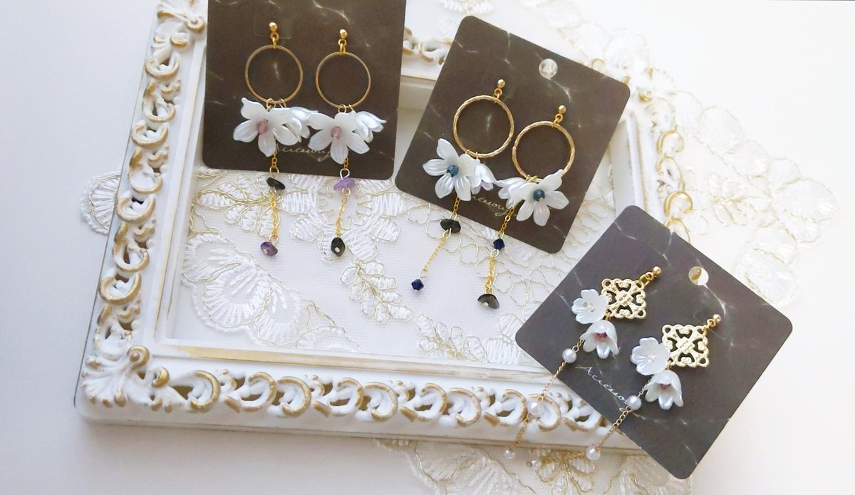 aroma_handmade's tweet photo. TOKYO罹破維武 8

追加で新作出来ました！蘭と竜胆、三途のお花アクセサリーです。

天然���とスワロフスキー、パール調のお花パーツを使用したアクセサリーです✨

K1bでお待ちしております〜。 https://t.co/TqTg9nuSVR